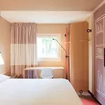 Ibis Marne La Vallee 3*