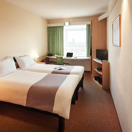 Ibis Marne La Vallée 3*