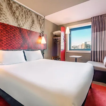 Hotell Ibis Marne La Vallee 3*