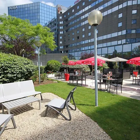 Ibis Marne La Vallee 酒店 3*