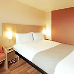 Ibis Marne La Vallee 3*
