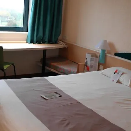 Ibis Marne La Vallée 3*