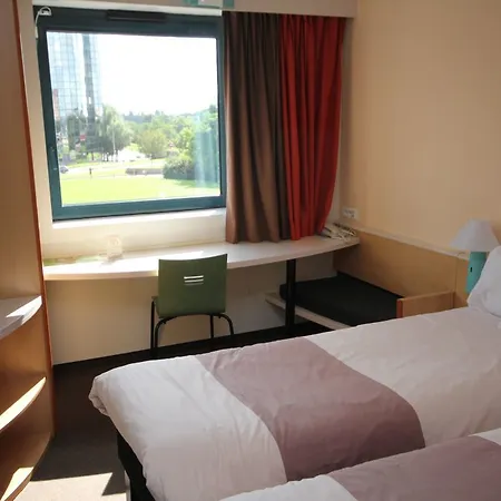Ibis Marne La Vallée Hotel 3*