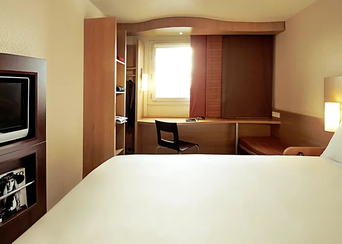 Ibis Marne La Vallee 3* 누와시 르 그헝