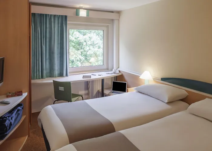 Ibis Marne La Vallee 호텔 누와시 르 그헝