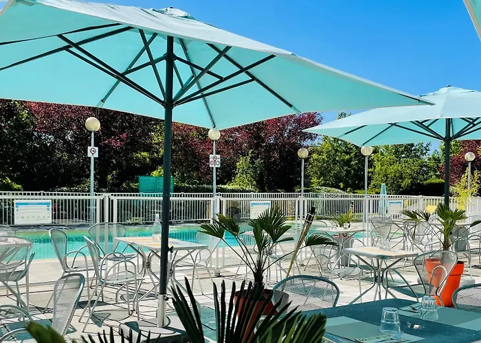 Ibis Marne La Vallee 3* 누와시 르 그헝